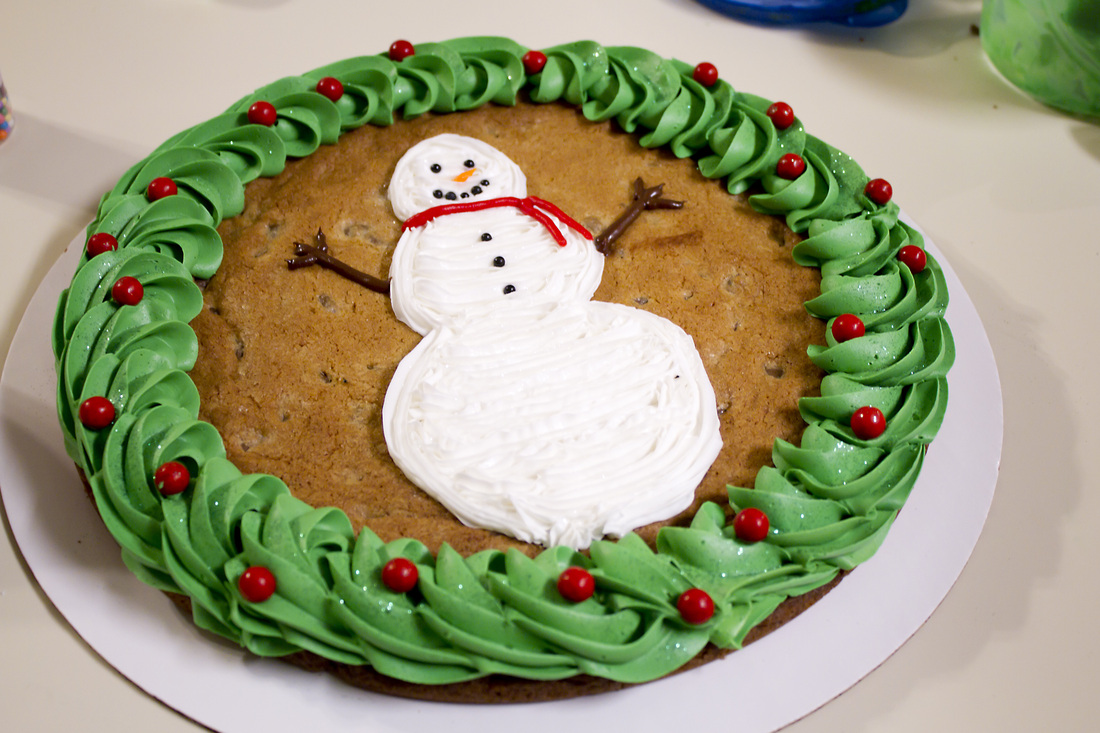 Christmas Cookie Cake